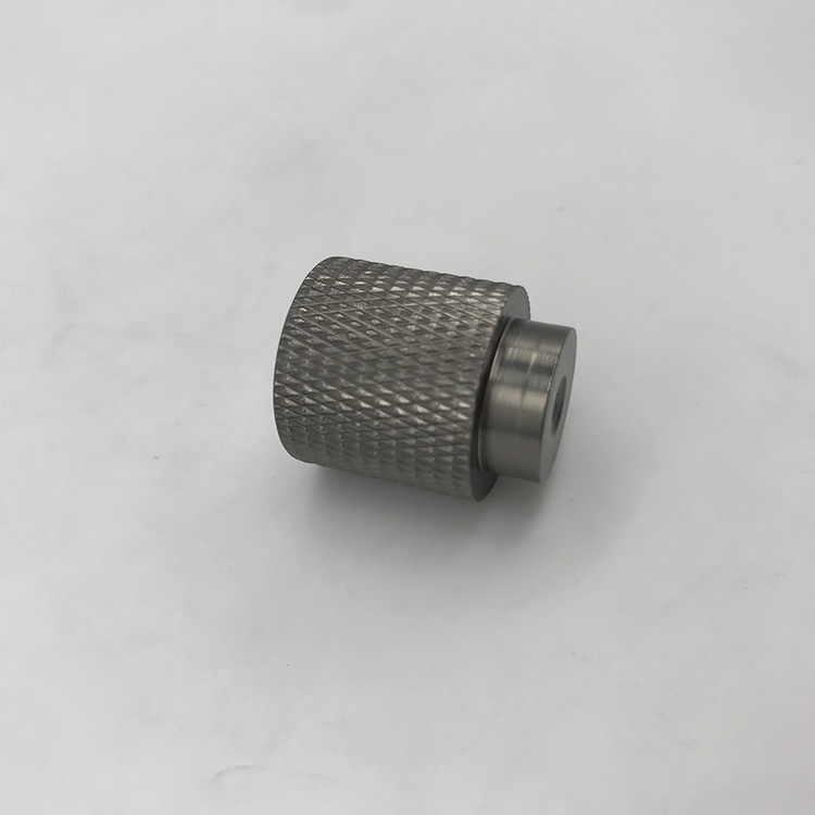 black knurled knob