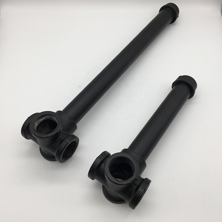 toilet roll holder with shelf