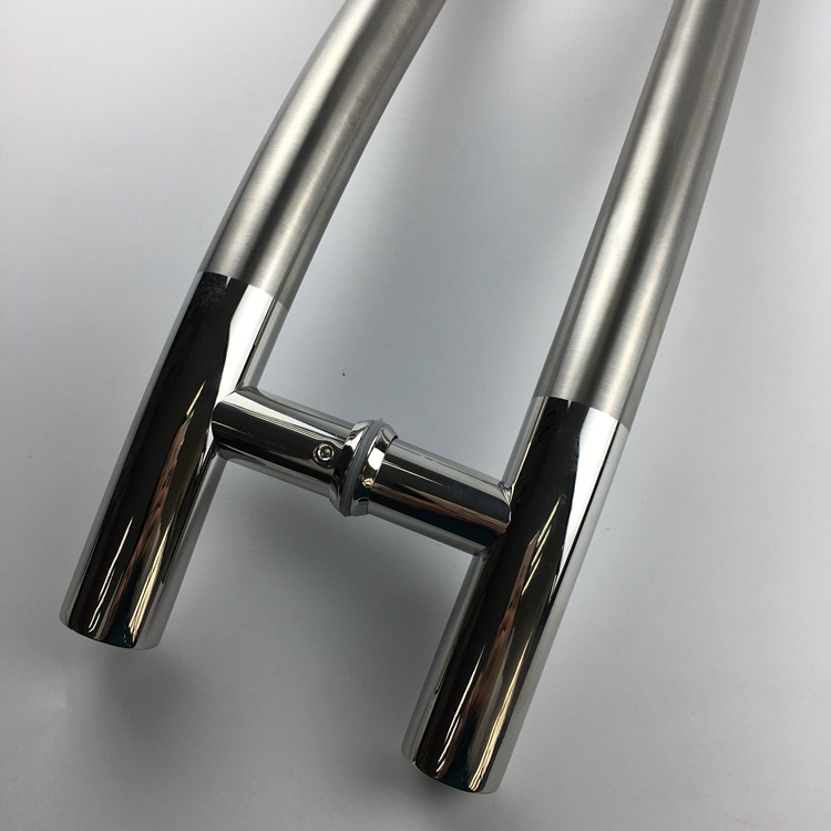 cabinet handles and pulls