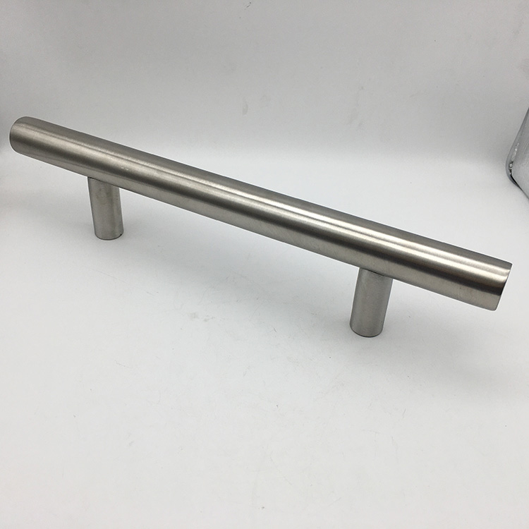 horseshoe barn door handle