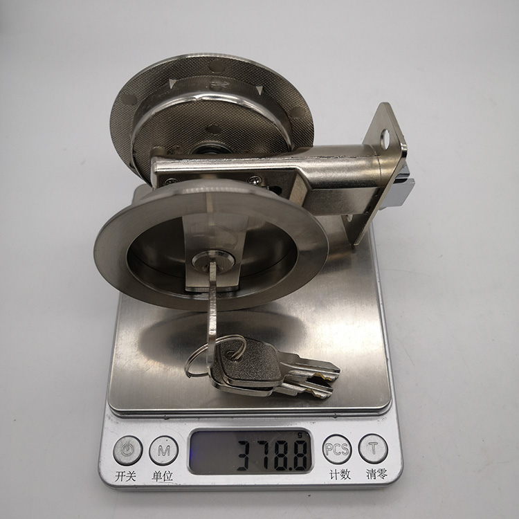 pocket door handle with lock