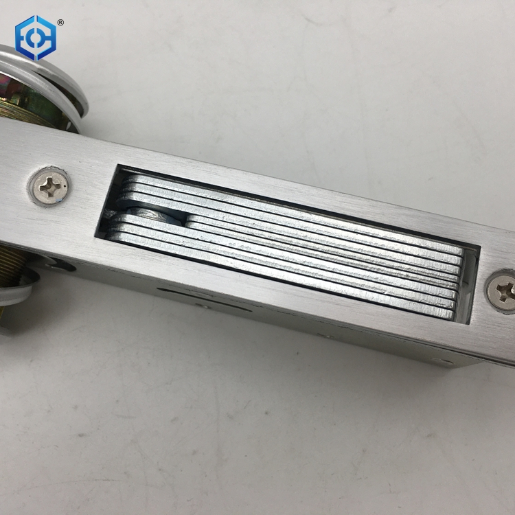 bedroom door lock with key