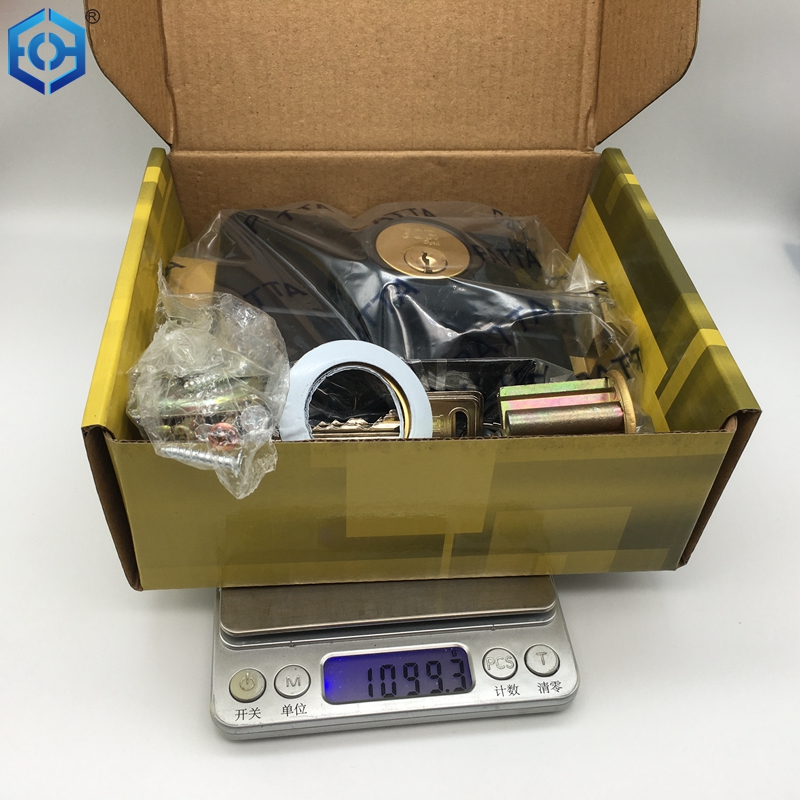 outward opening night latch