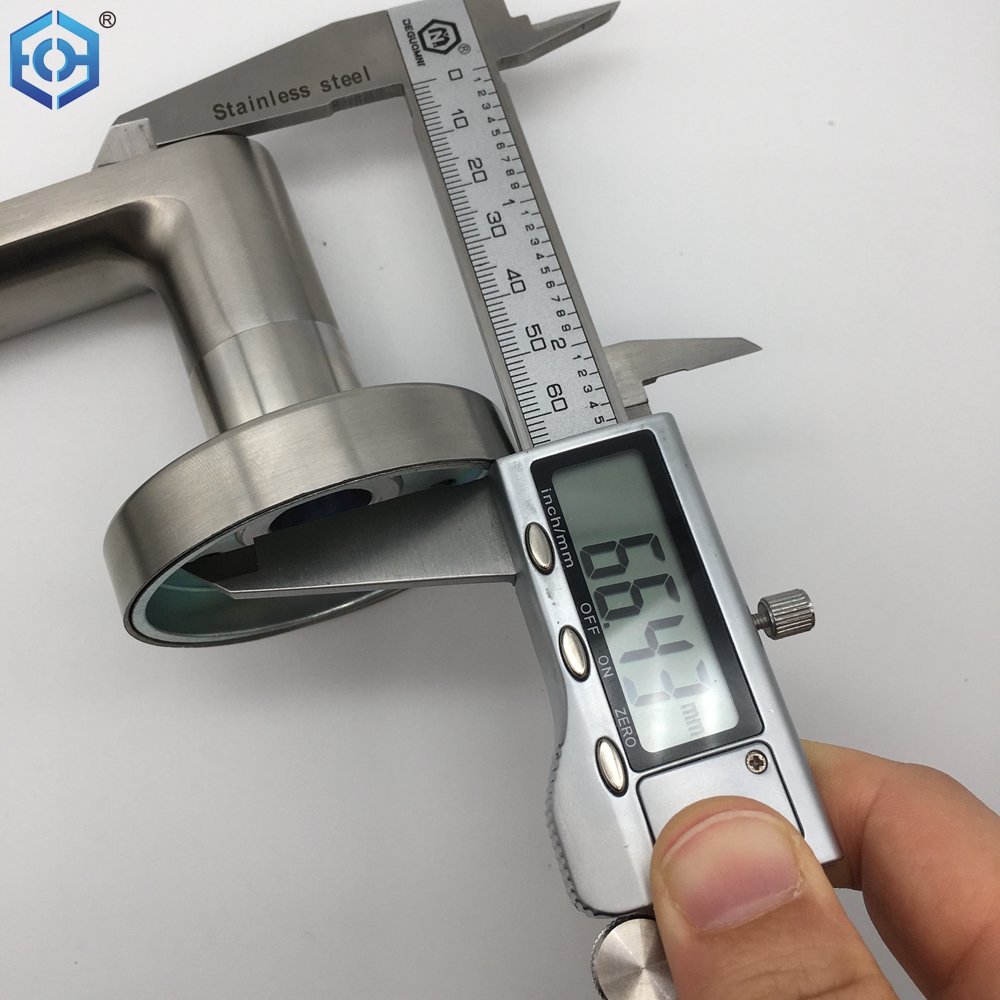 Commercial door lock