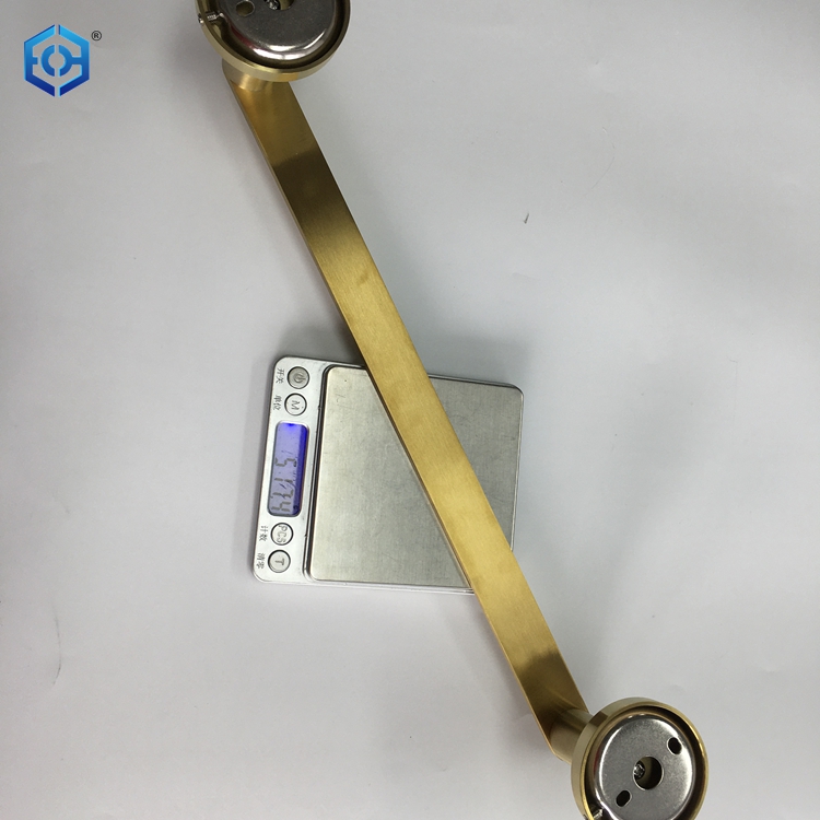 bathroom towel storage