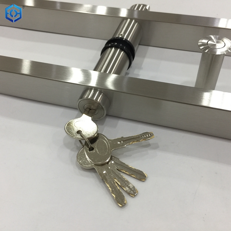 Silver Stainless Steel Square Tube Locking Ladder Pulls for Glass Doors