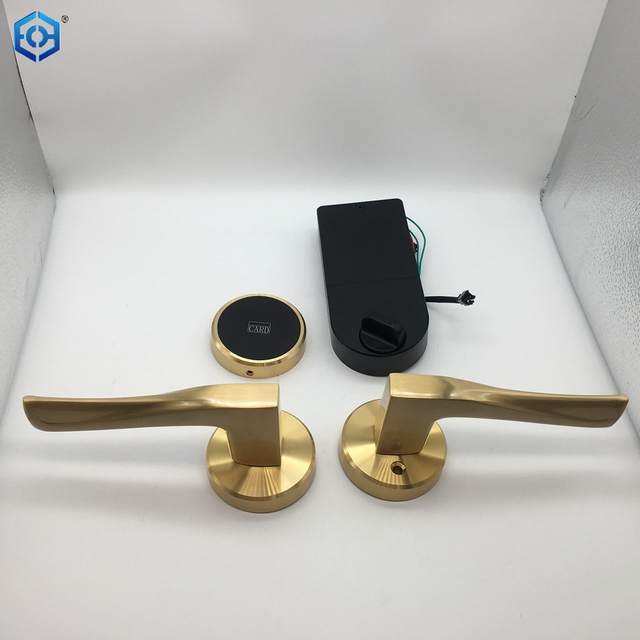 Golden Security Lever Handle Card Smart Lock for Hotel Apartment Dormitory