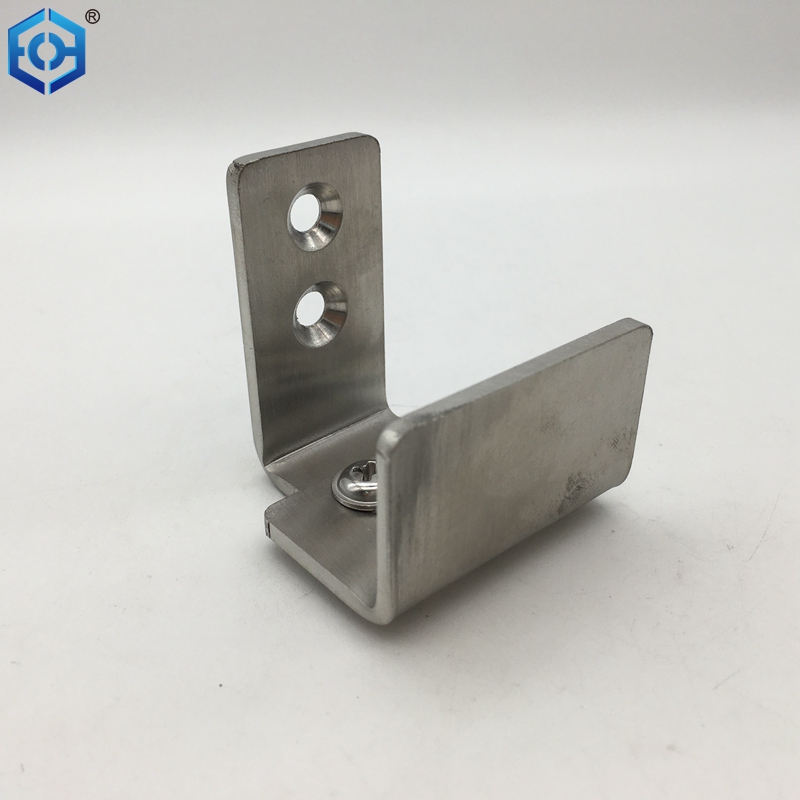 closet door bottom guide