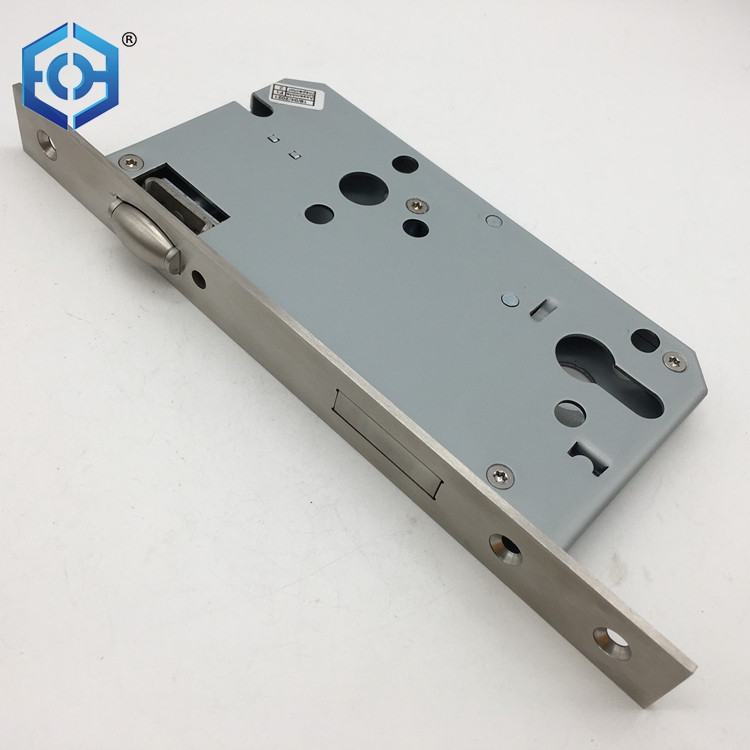 3 lever mortice lock