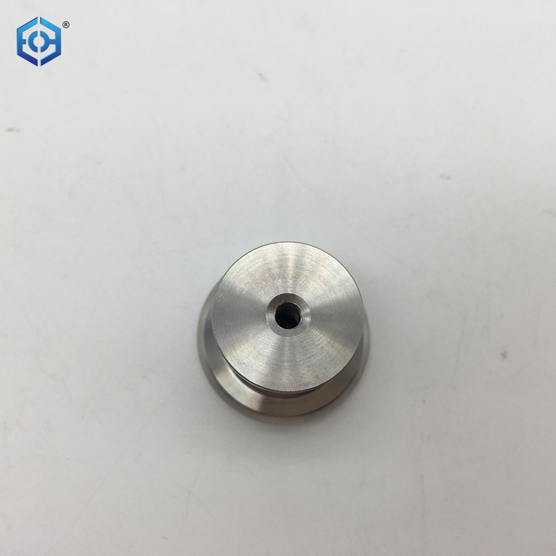 cabinet knobs and pulls