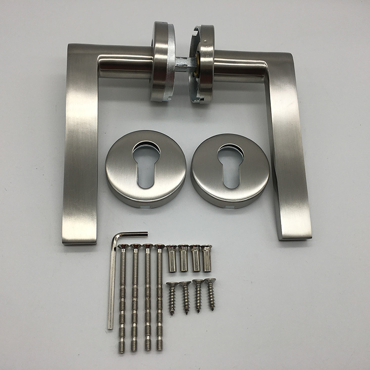 porcelain door handles