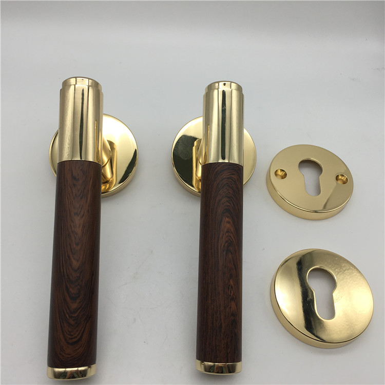wood grain handle locks