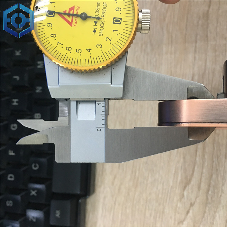 concealed hinge for lipped door