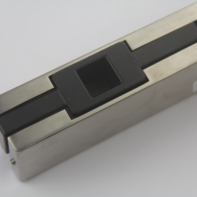 top and bottom patch fittings