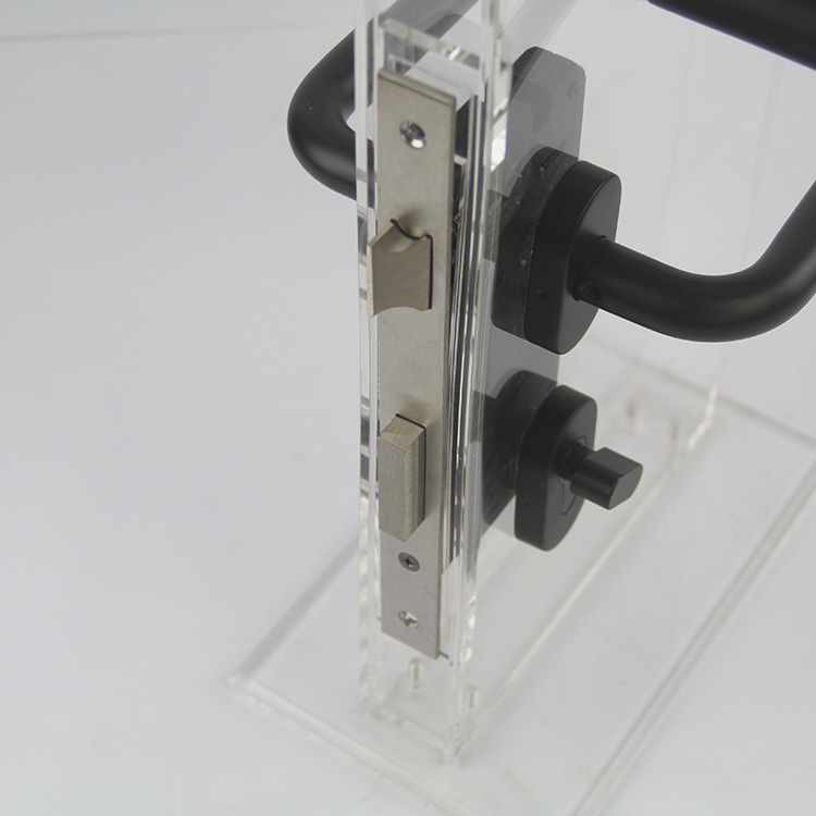 door pull down screen