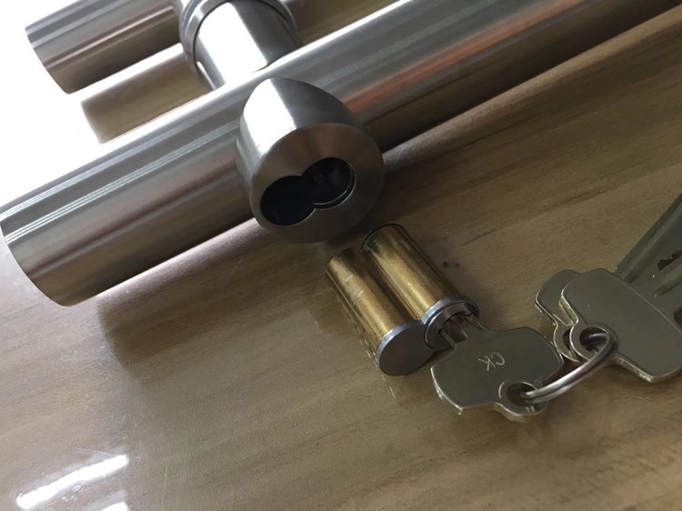 shower door pull handle lock